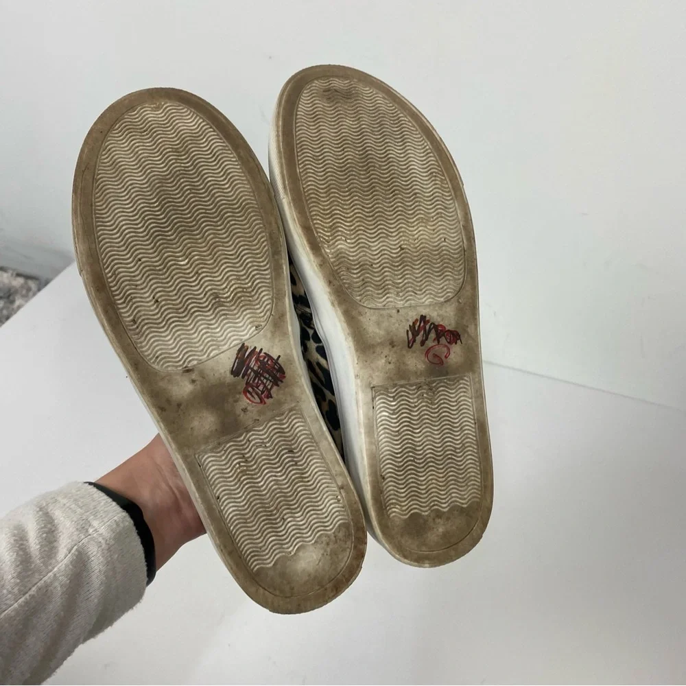 Steve Madden Safary Leopard animal cheetah print slip on sneakers shoes